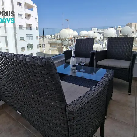 Apartment Tropical Paradise 200m From Finikoudes