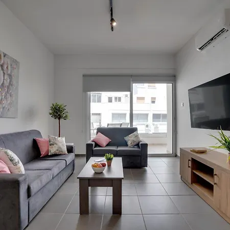 Apartmán Tropical Paradise 200m From Finikoudes Larnaca
