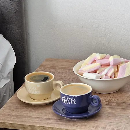 Apartamento Tropical Paradise 200m From Finikoudes Lárnaca