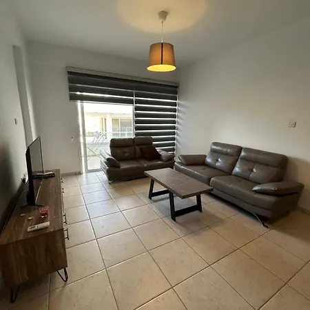 Apartamento Tropical Paradise 200m From Finikoudes *